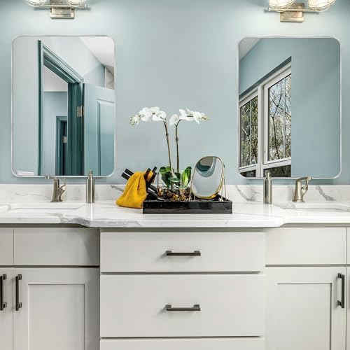 Inbenioso 40x30 Silver Aluminum Framed Mirror with Rounded Corners